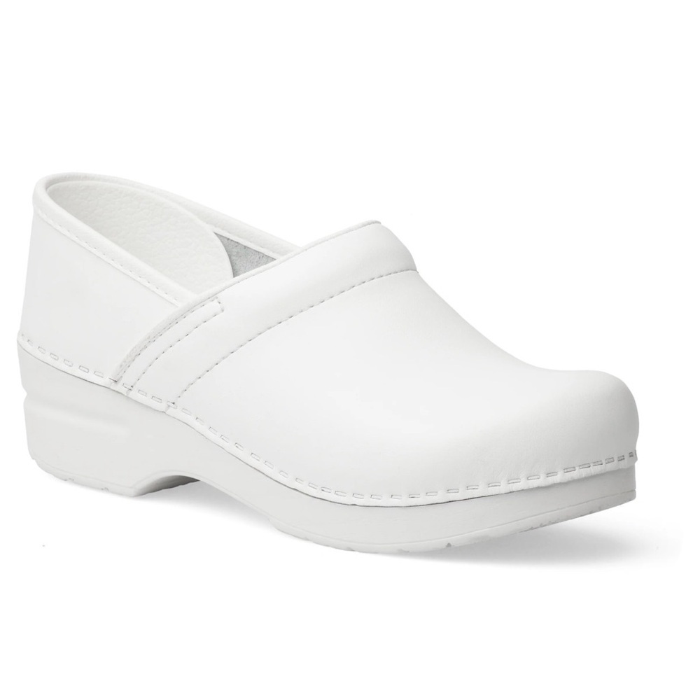 White Leather Dansko Clogs | Clean Classic Aesthetic | Size 37